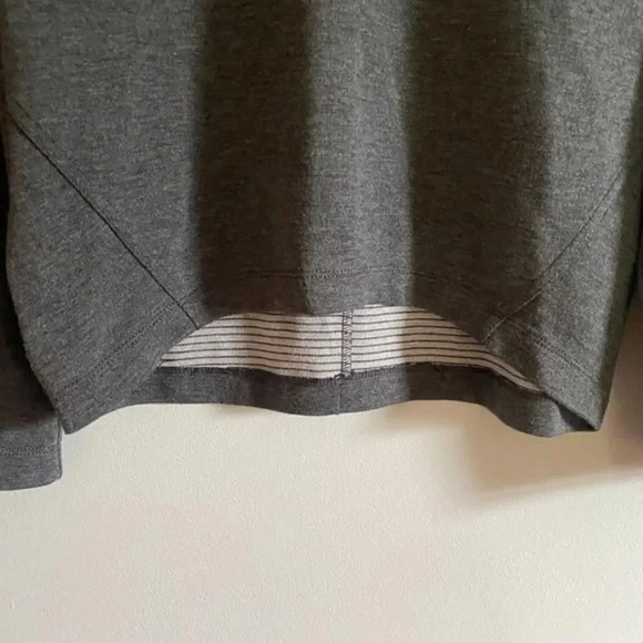 Club Monaco Double Faced Gray Pullover Sweatshirt - Picture 5 of 11